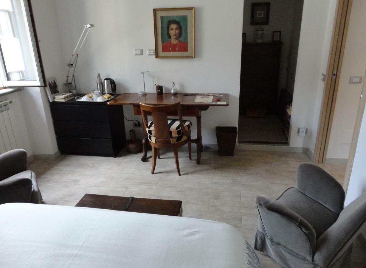 Nerone'S - Sutri Bed & Dinner Екстер'єр фото